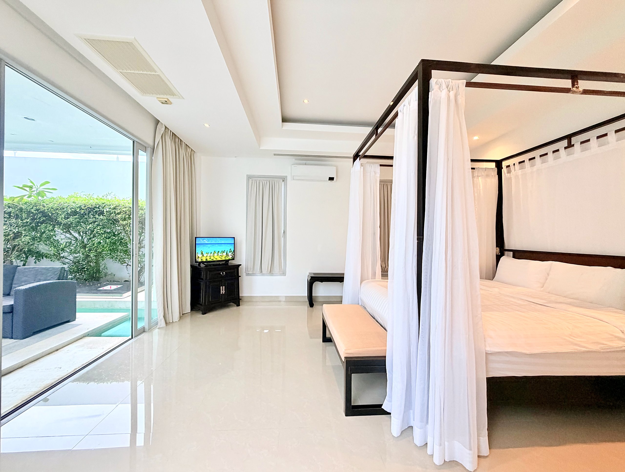 Ivory Pool Villa — фото 13