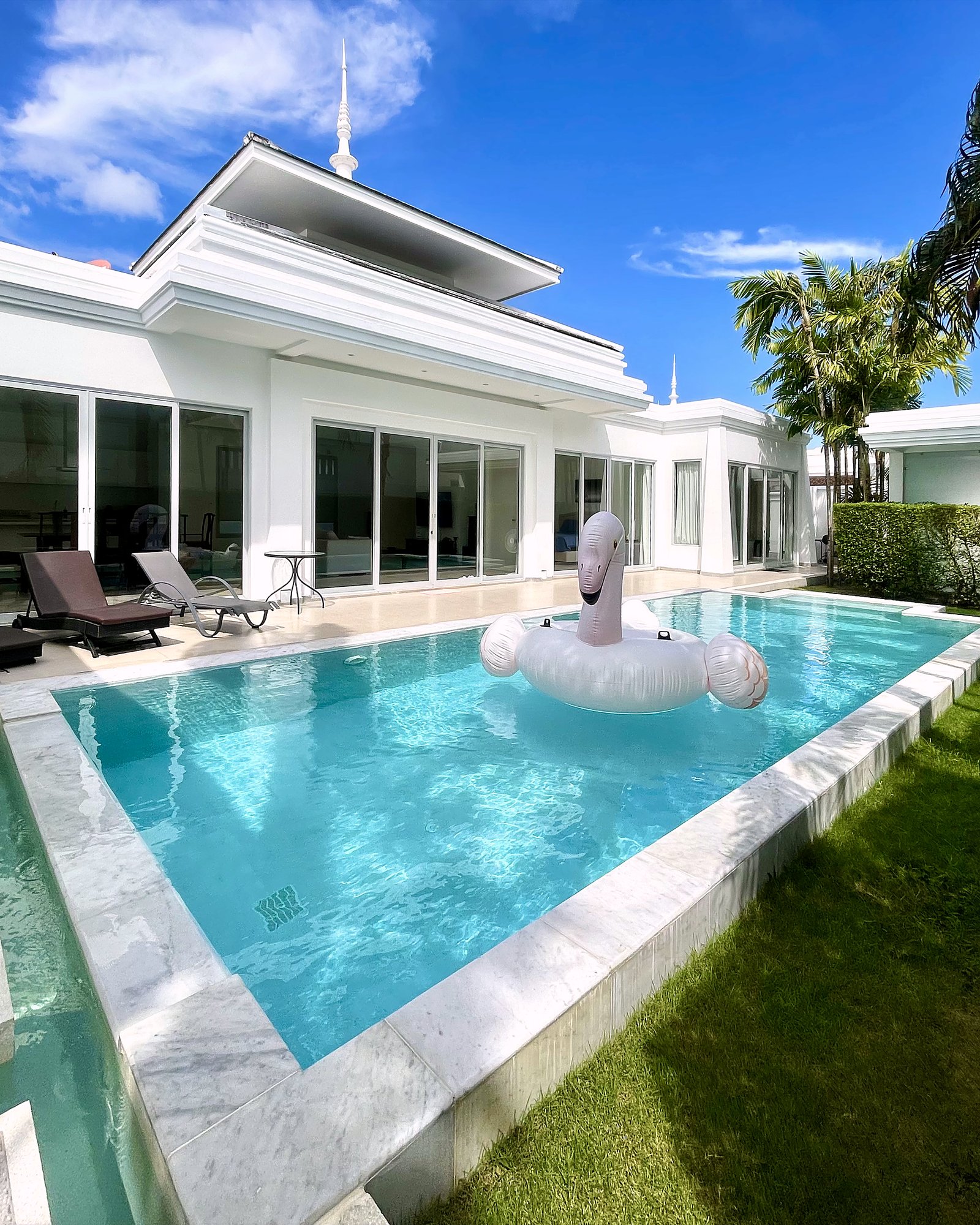 Ivory Pool Villa