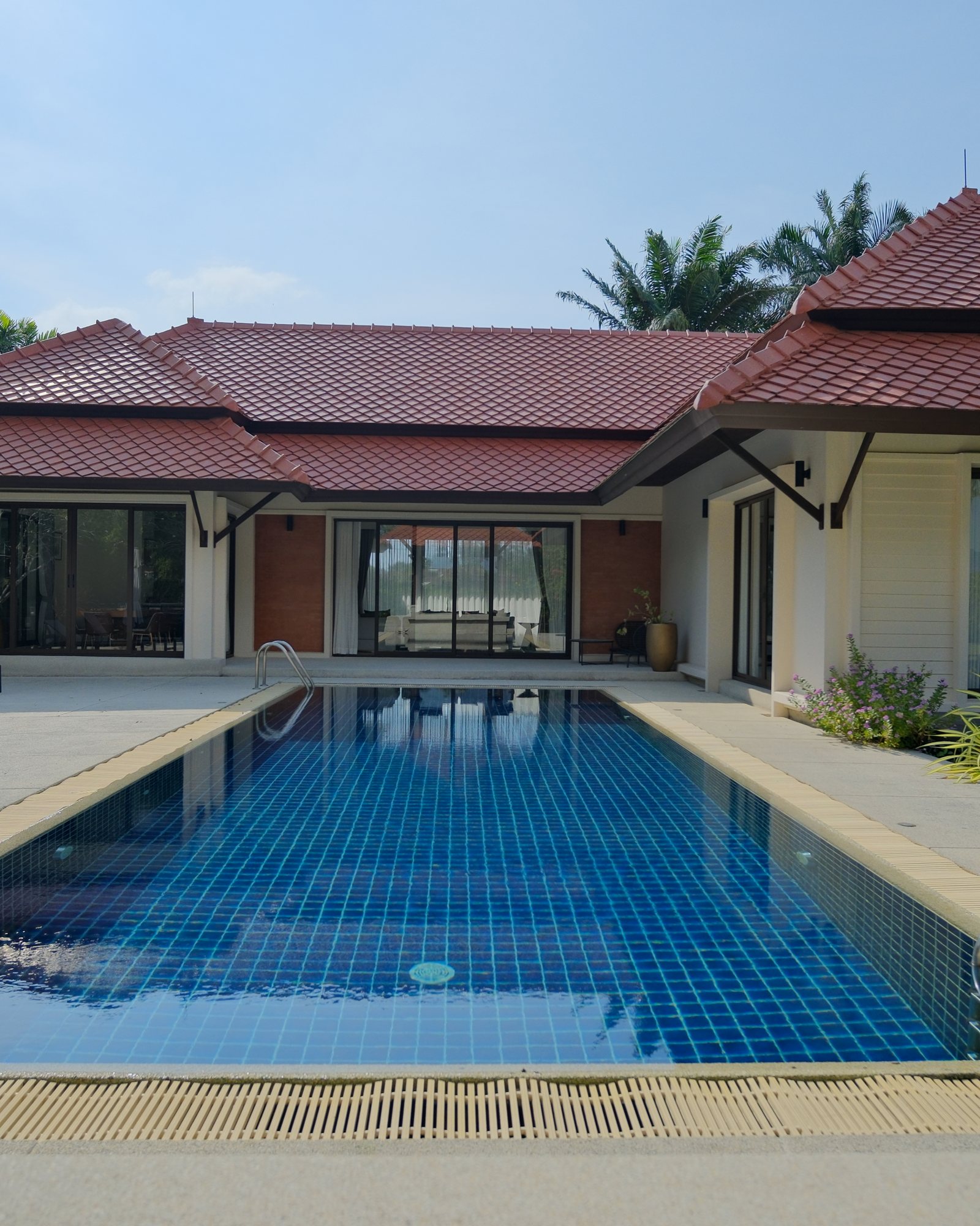 Laguna Homes Golf Villa